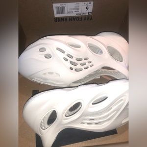 Brand new *in the box* foam runners. Sand foam runners